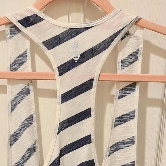 KEEP ROLLING RACERBACK TANK IN BRUSHED SAIL COMBO - Picture 11 of 12